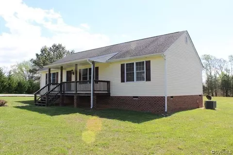 6040 Cellar Creek Rd, Blackstone, VA 23824