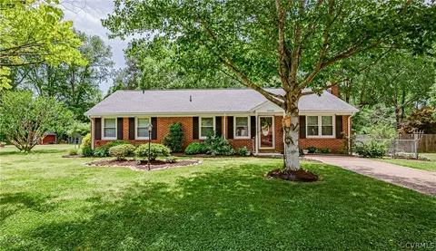 3908 Moores Ln, Lanexa, VA 23089