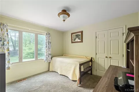 11230 Eagle Point Rd, Chester, VA 23831 photo 17