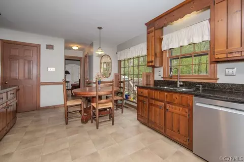 3206 Nuttree Woods Dr, Midlothian, VA 23112 photo 9