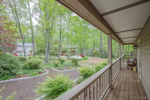 3206 Nuttree Woods Dr, Midlothian, VA 23112 photo 3