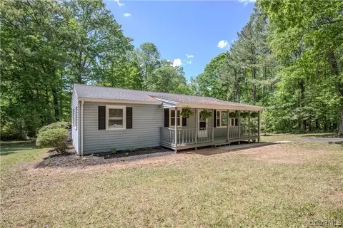 Exterior - 20104 Shippings Rd, Dewitt, VA 23840 photo 3 of 8
