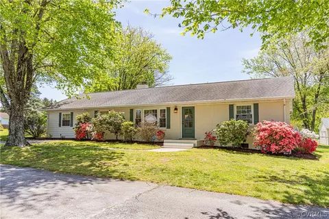 11607 Genito Rd, Midlothian, VA 23112
