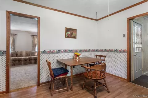 Dining - 19111 Sutherland Ave, Sutherland, VA 23885 photo 1 of 3