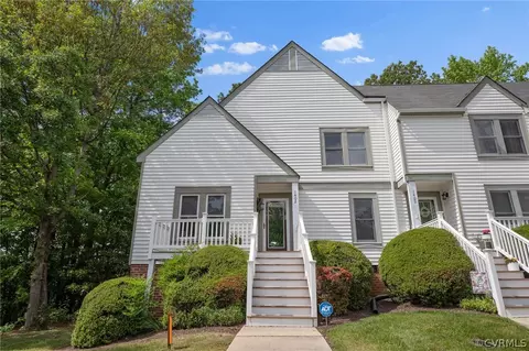 1402 Groton Ct, Midlothian, VA 23114