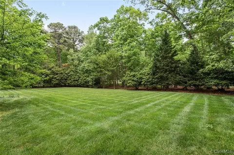 Exterior - 13610 Stonegate Rd, Midlothian, VA 23113 photo 9 of 11