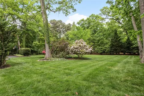 Exterior - 13610 Stonegate Rd, Midlothian, VA 23113 photo 8 of 11