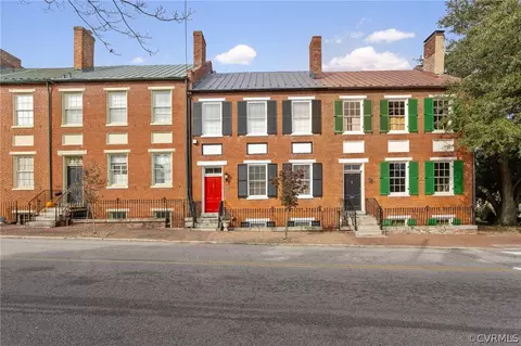 211 High St, Petersburg, VA 23803