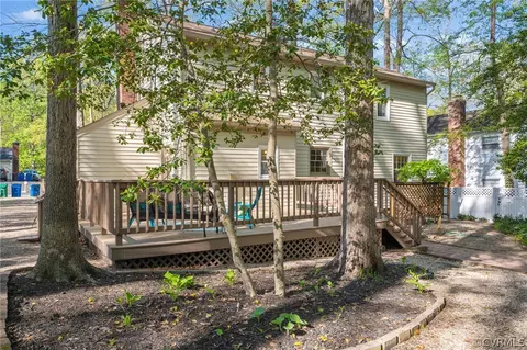 Exterior - 2829 Mcmanaway Dr, Midlothian, VA 23112 photo 19 of 20
