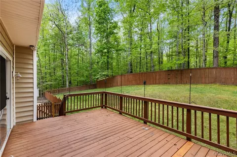 Exterior - 3400 Riverton Ct, Midlothian, VA 23113 photo 5 of 10