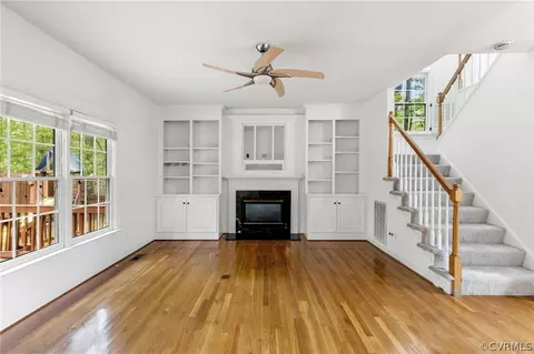 Living - 3400 Riverton Ct, Midlothian, VA 23113 photo 2 of 3