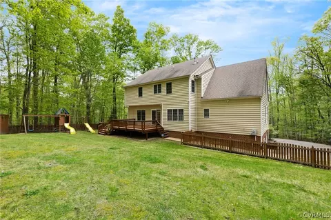 Exterior - 3400 Riverton Ct, Midlothian, VA 23113 photo 9 of 10