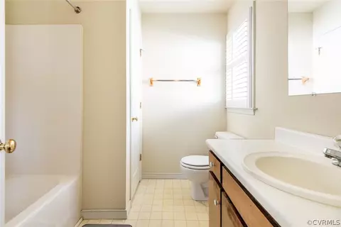 Bath - 11619 Clear Ridge Dr, Midlothian, VA 23112 photo 2 of 3