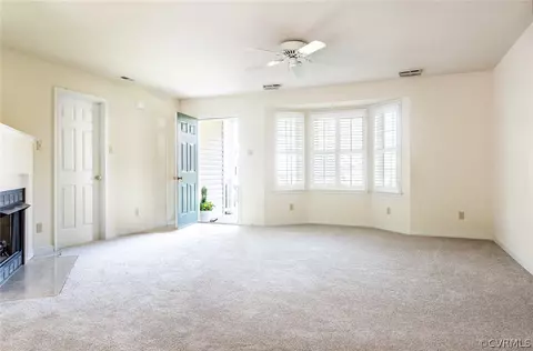 Living - 11619 Clear Ridge Dr, Midlothian, VA 23112 photo 5 of 5