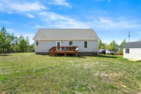 Exterior - 8119 Railroad Bed Rd, Carson, VA 23830 photo 7 of 8