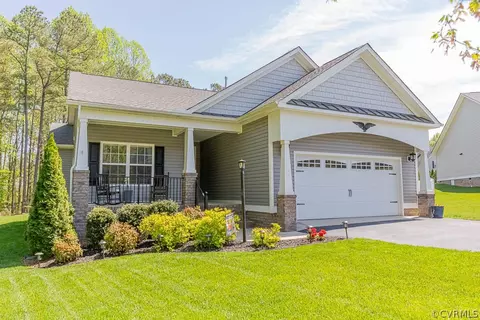 13984 Hungryjack Ct, Ashland, VA 23005