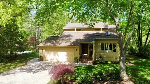 Exterior - 2410 Copper Hill Pl, Midlothian, VA 23112 photo 2 of 20