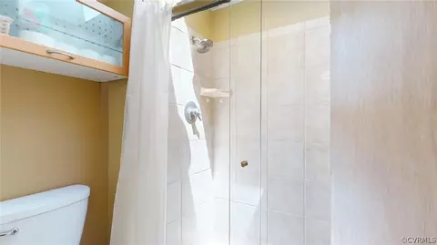 Bath - 2410 Copper Hill Pl, Midlothian, VA 23112 photo 3 of 3