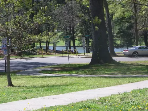 View/Area - 1203 Hampton St, Richmond, VA 23220 photo 3 of 4