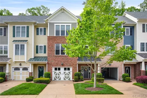9529 Creek Summit Cir, Richmond, VA 23235