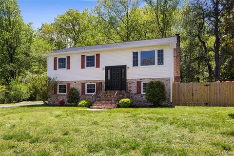 9215 Chotank Trl, Ashland, VA 23005