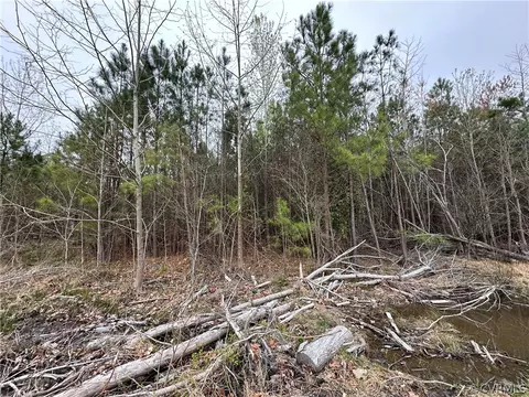 68 Tarrant Rd, Hampton, VA 23666 photo 2