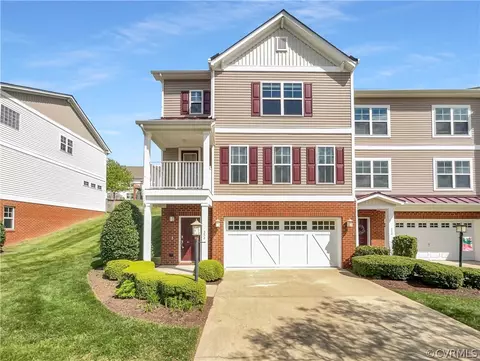 554 Abbey Village Cir, Midlothian, VA 23114