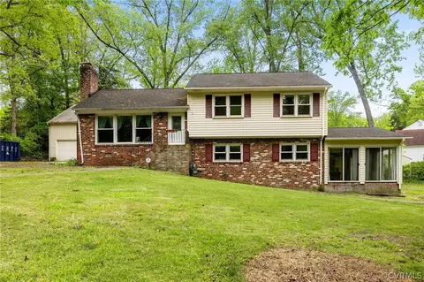 2811 Woodland Rd, Chester, VA 23831