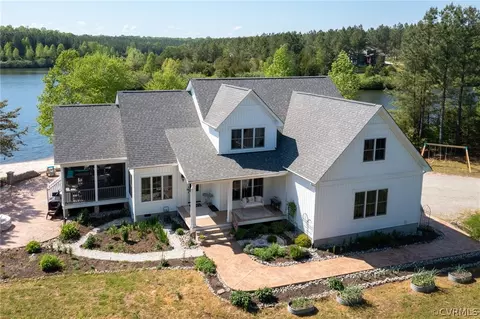 6368 Haleford Dr, Powhatan, VA 23139