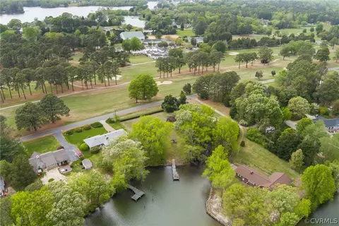 View/Area - 325 E Fairway Dr, Kilmarnock, VA 22482 photo 7 of 7