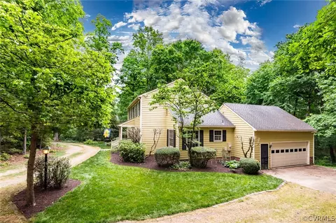 13531 Queensgate Rd, Midlothian, VA 23114 photo 5