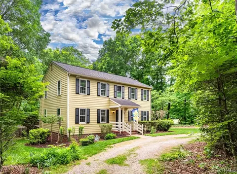 13531 Queensgate Rd, Midlothian, VA 23114 photo 3