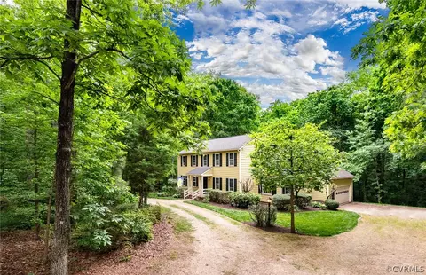 13531 Queensgate Rd, Midlothian, VA 23114 photo 4