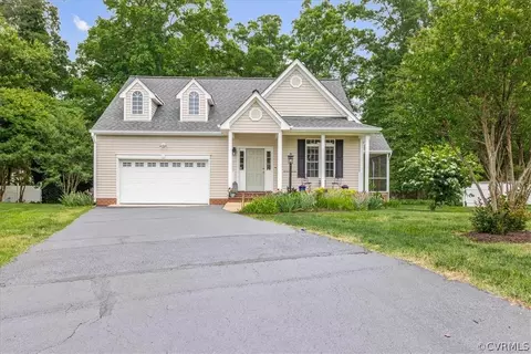 1430 Camberly Ct, Midlothian, VA 23113