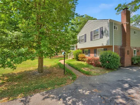Exterior - 10300 Maplested Ln, Richmond, VA 23235 photo 7 of 7