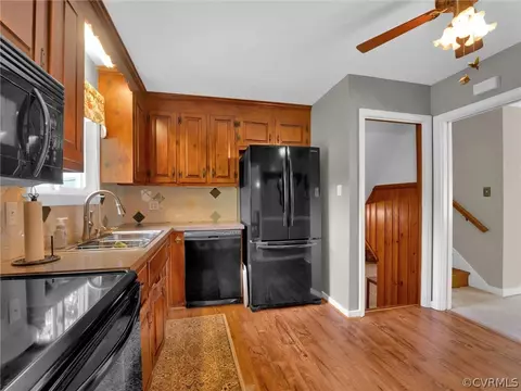 Kitchen - 10300 Maplested Ln, Richmond, VA 23235 photo 1 of 3