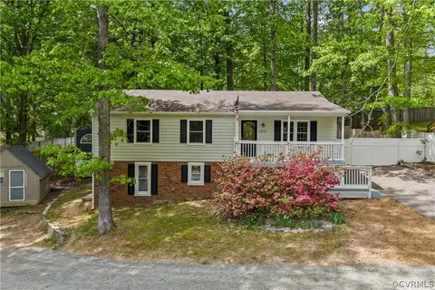 7611 Brightridge Rd, Chesterfield, VA 23832