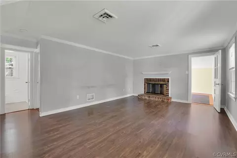 Living - 11813 Heathmere Cres, Midlothian, VA 23113 photo 6 of 6