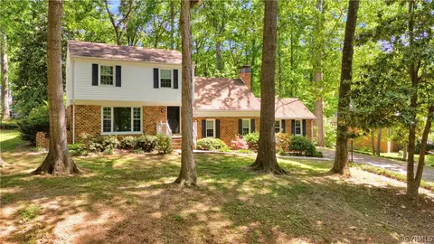 Exterior - 11813 Heathmere Cres, Midlothian, VA 23113 photo 9 of 9