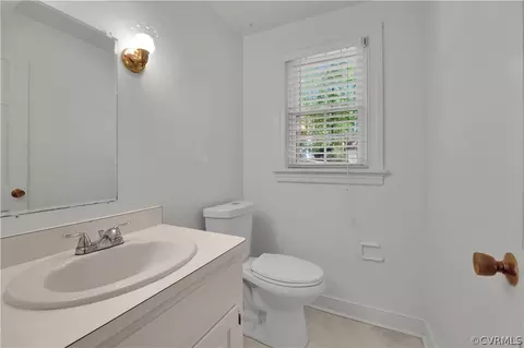 Bath - 11813 Heathmere Cres, Midlothian, VA 23113 photo 1 of 4