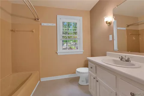 Bath - 11813 Heathmere Cres, Midlothian, VA 23113 photo 4 of 4