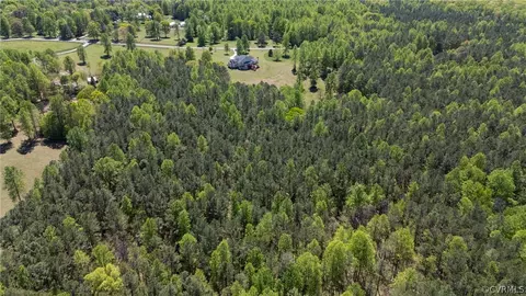 2012 Covington Rd, Crozier, VA 23039