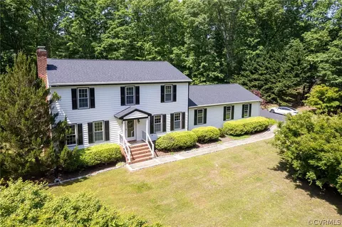 5339 Santa Maria Dr, Mechanicsville, VA 23116