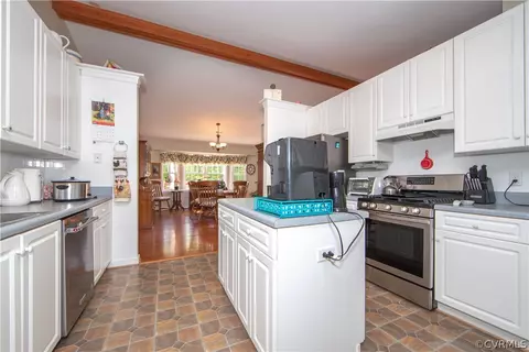 Kitchen - 3319 Diggstown Rd, Bumpass, VA 23024 photo 1 of 2