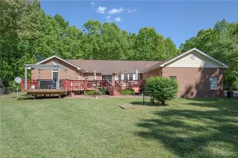 Exterior - 3319 Diggstown Rd, Bumpass, VA 23024 photo 5 of 10