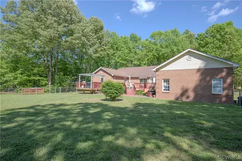 Exterior - 3319 Diggstown Rd, Bumpass, VA 23024 photo 6 of 10