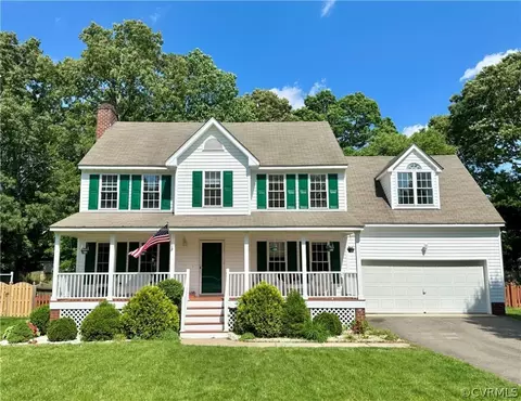 8228 Weathered Oak Ln, Mechanicsville, VA 23111