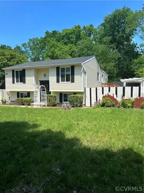 4907 Packard Rd, Glen Allen, VA 23060