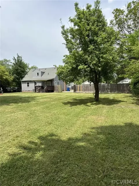 2903 Falling Creek Ave, North Chesterfield, VA 23234