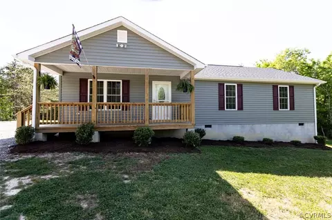 2210 Leigh Mountain Rd, Green Bay, VA 23942